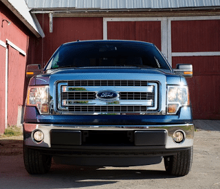 2013 Ford F-150 Blue front end