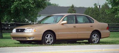 1998 Toyota Avalon beige