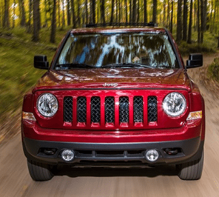2014 Jeep Patriot red front end
