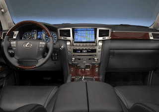 2013 Lexus LX570 interior