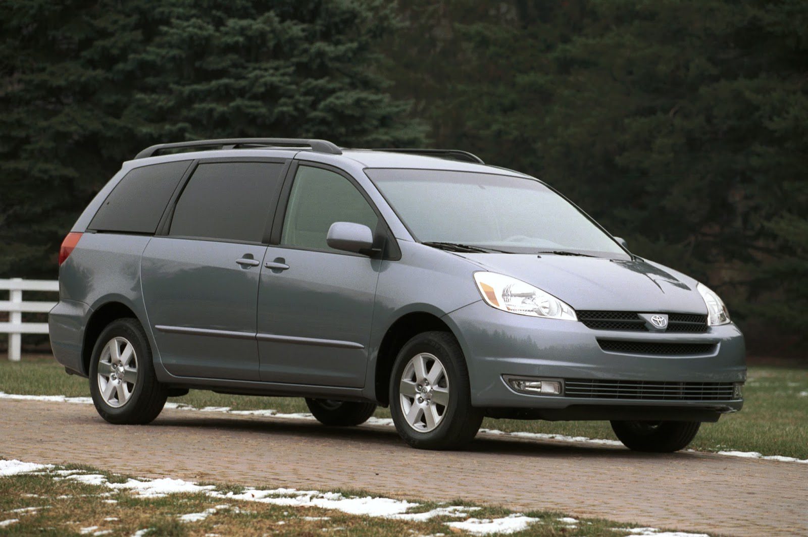 2004 minivan