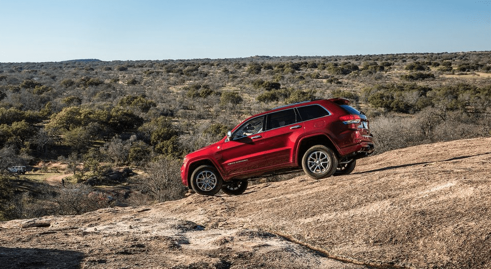 2014 Jeep Grand Cherokee off road red