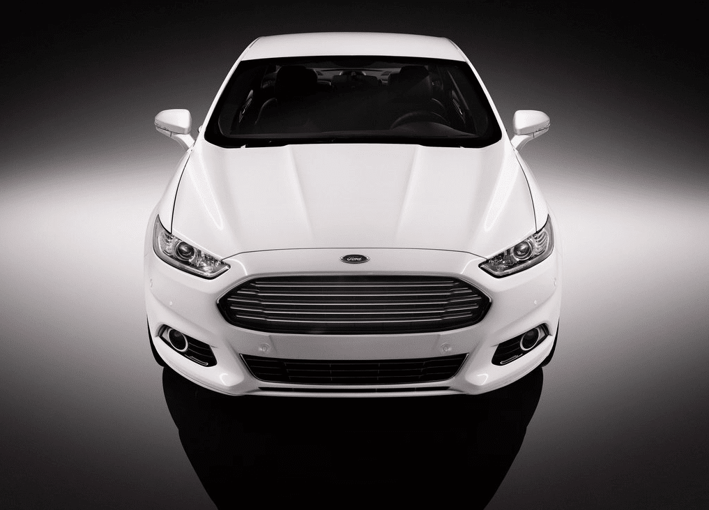 2014 Ford Fusion white