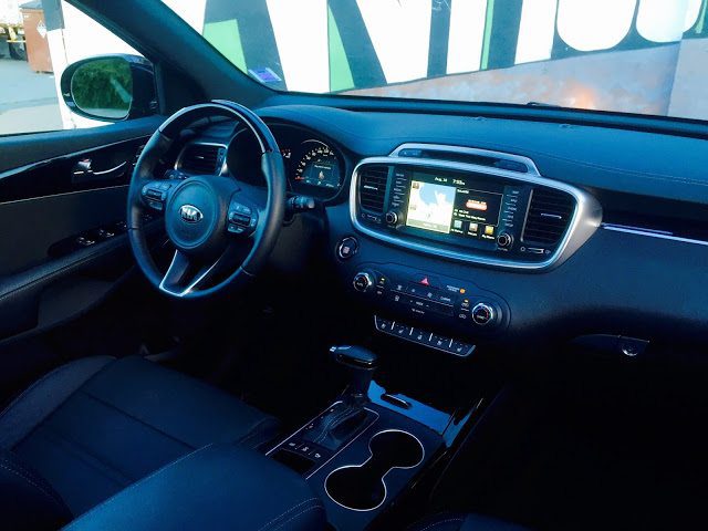 2016 Kia Sorento SX interior