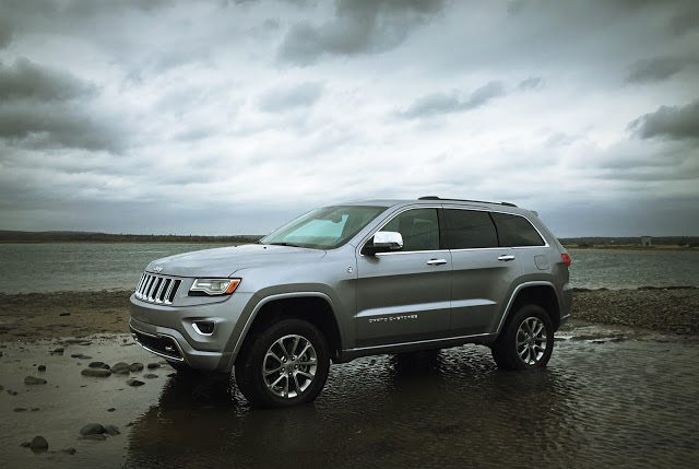 2015 Jeep Grand Cherokee EcoDiesel offroad mode 2