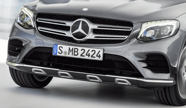 Mercedes-Benz grille badge three pointed star