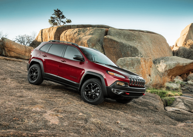 2014 Jeep Cherokee Trailhawk red