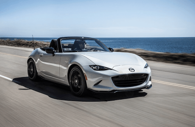 2016 Mazda MX-5 Club Miata white