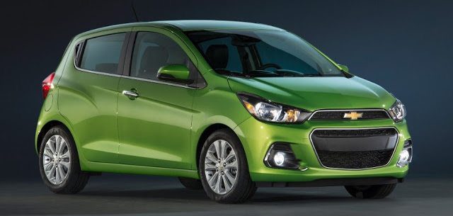 2016 Chevrolet Spark green