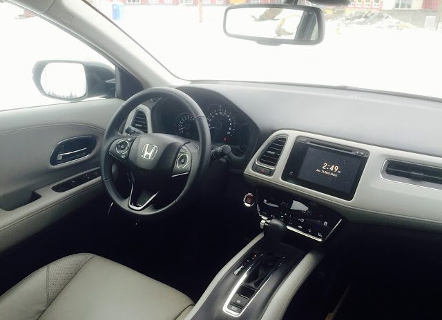 2016 Honda HR-V interior