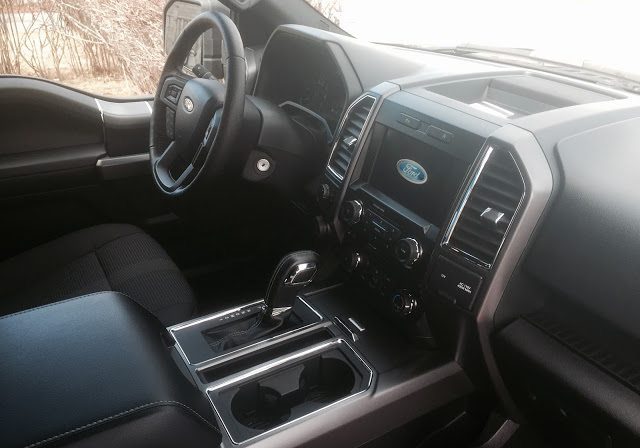 2016 Ford F-150 XLT Interior
