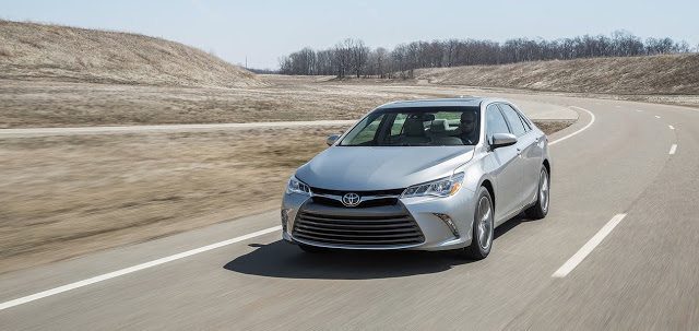 2016 Toyota Camry silver