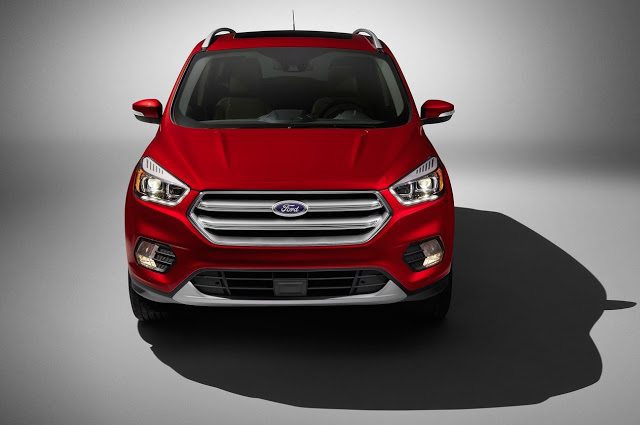 2017 Ford Escape red front