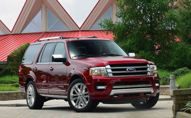 2015 Ford Expedition red