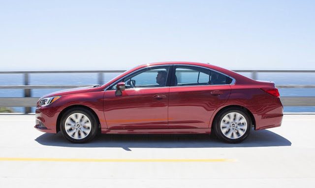 2015 Subaru Legacy red