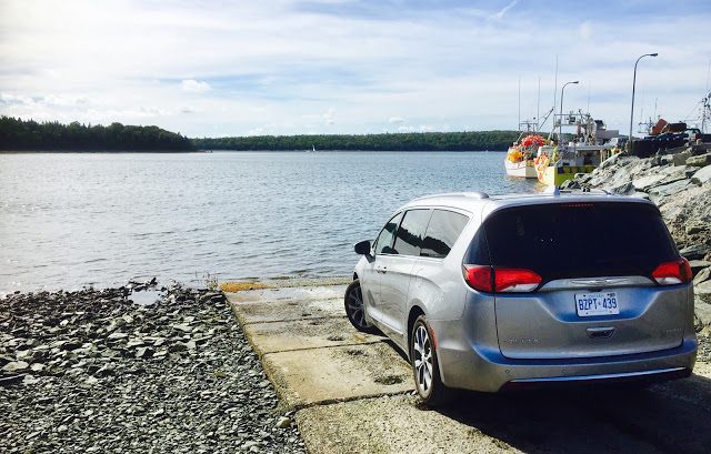 2017 Chrysler Pacifica Fisherman's Cove