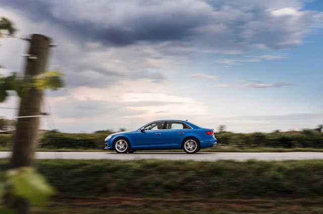 2017 Audi A4 blue