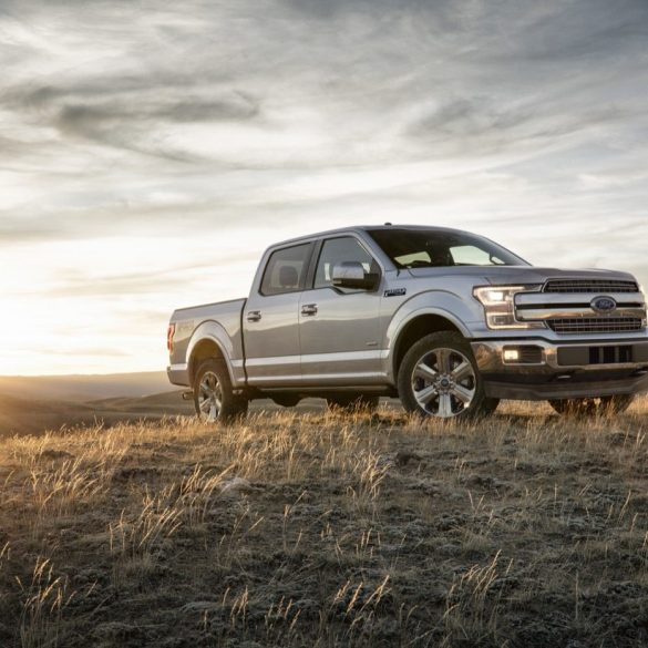 New 2018 Ford F-150 - Image: Ford