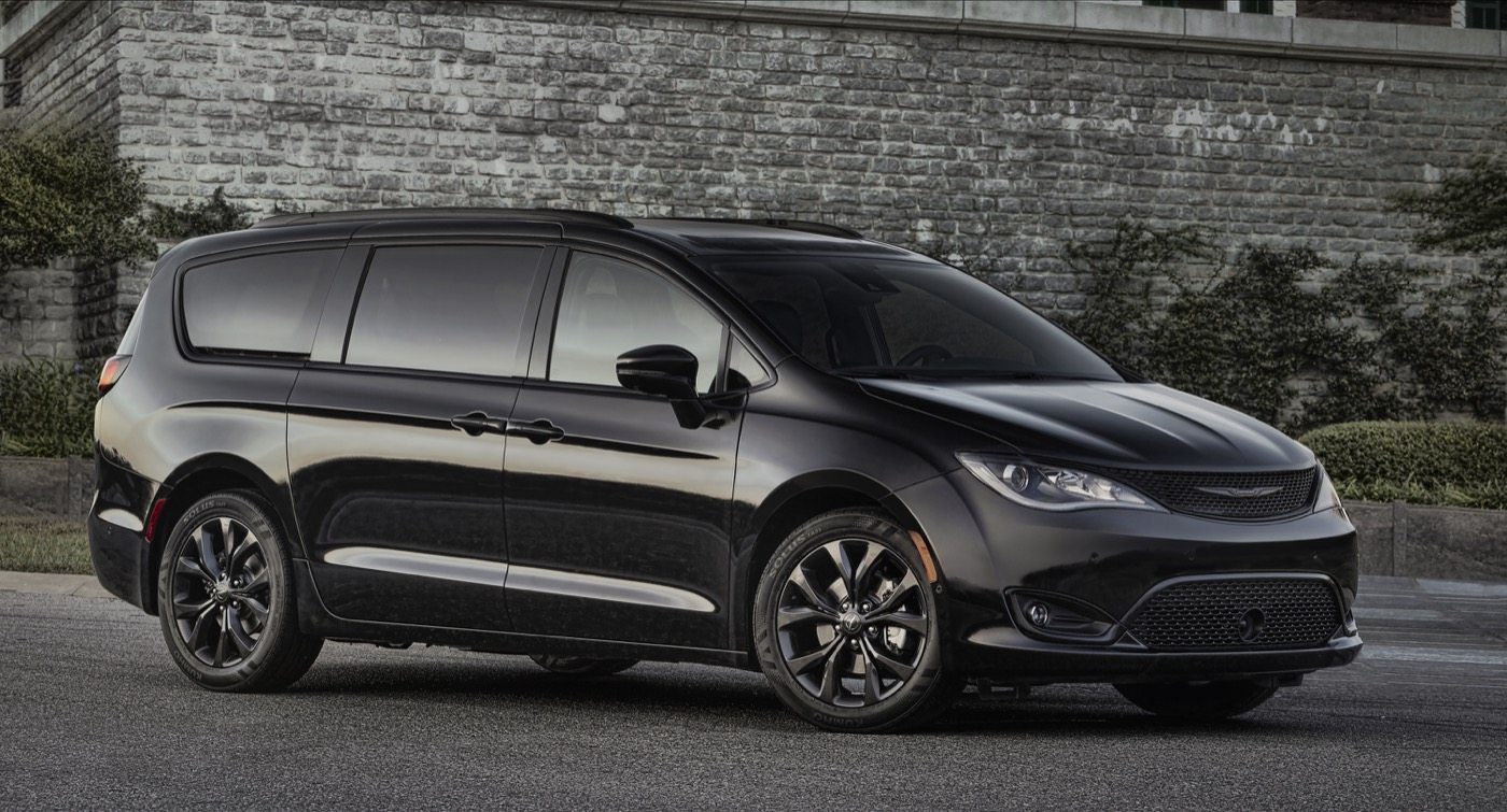 2018 Chrysler Pacifica S Appearance Package - Image: Chrysler
