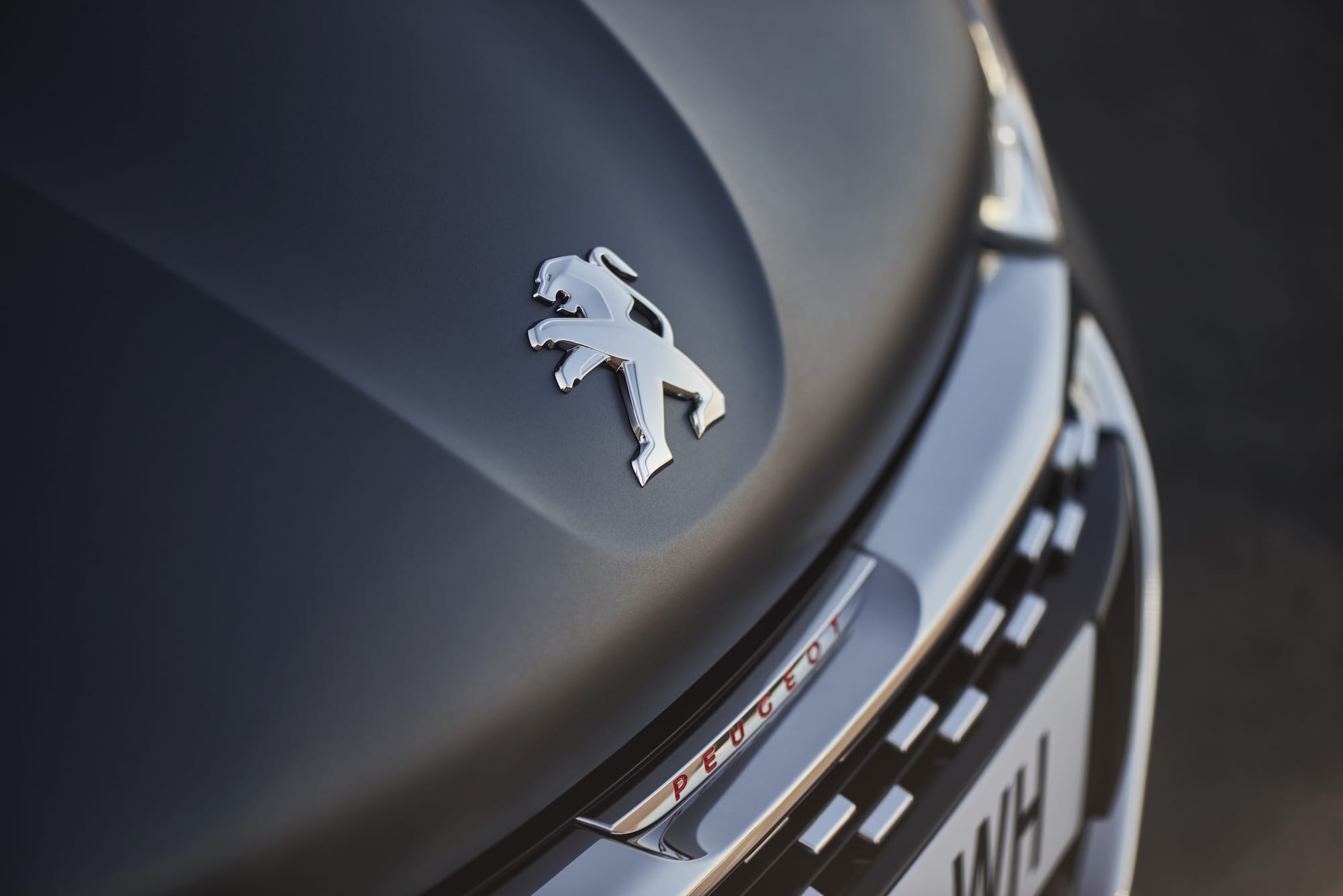 FCA and Peugeot owner merger FCA and PSA group