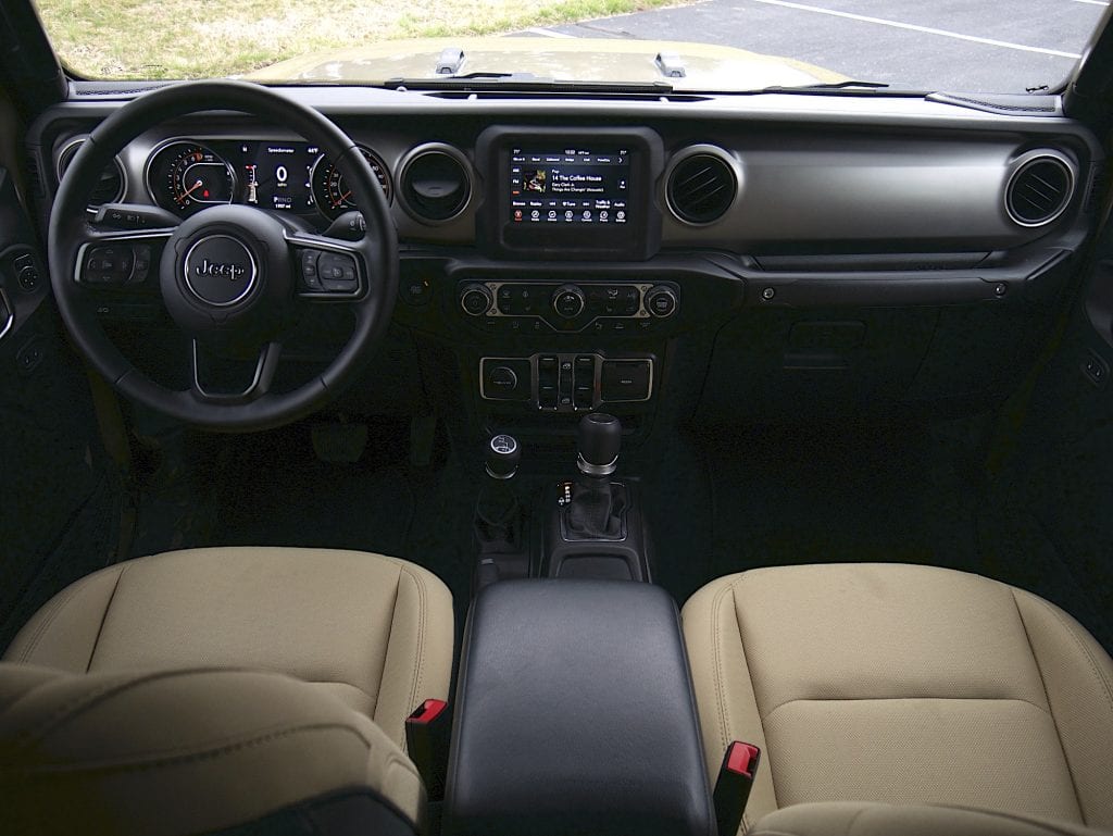 2020 Jeep Gladiator front seats