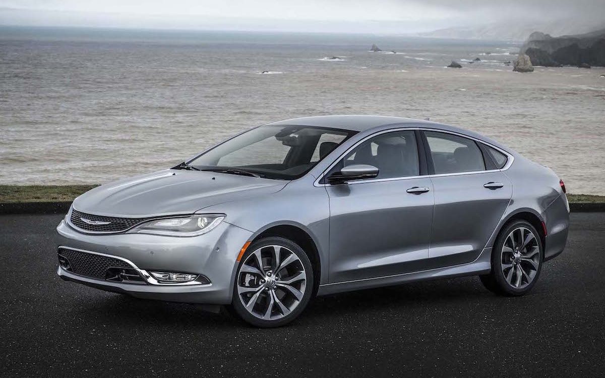 Chrysler 200