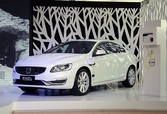 Auto-sales-statistics-China-Volvo_S60L_PHEV-sedan