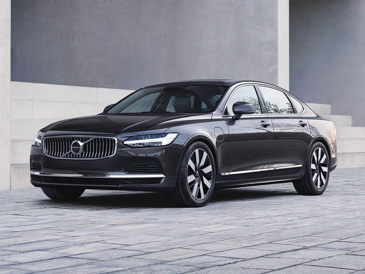front angled view of a black Volvo S90 Recharge