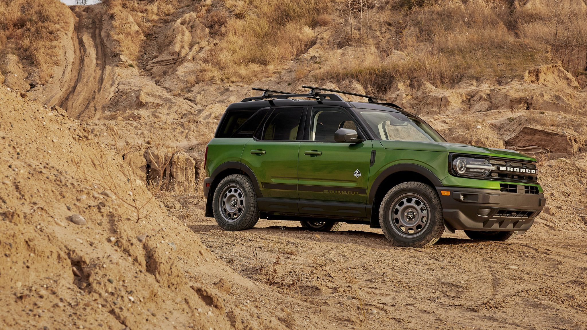 Side view of a 2023 green Ford Bronco Sport