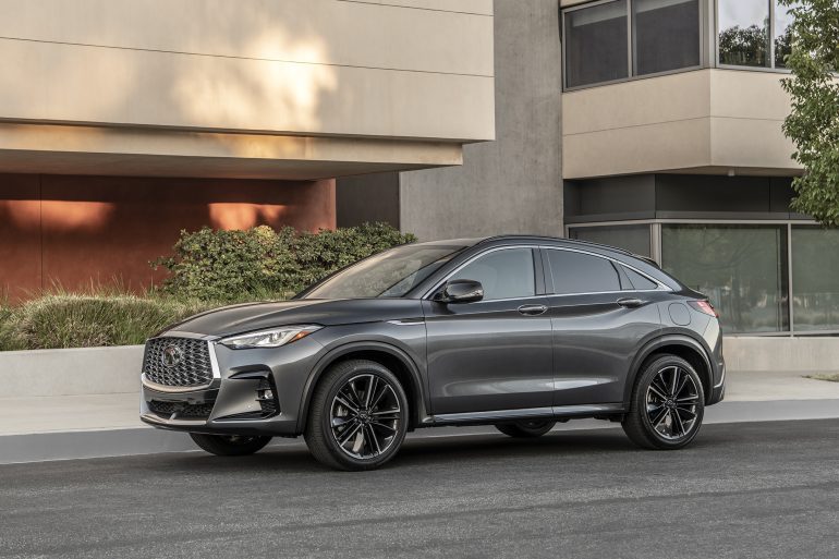 Side view of a 2023 gray Infiniti QX55