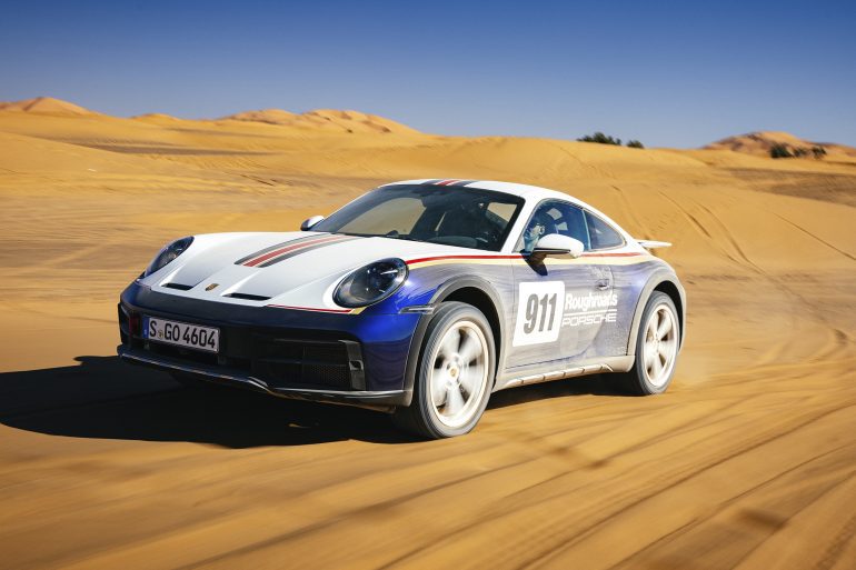 Three-quarter front view of a 2023 Porsche 911 Dakar