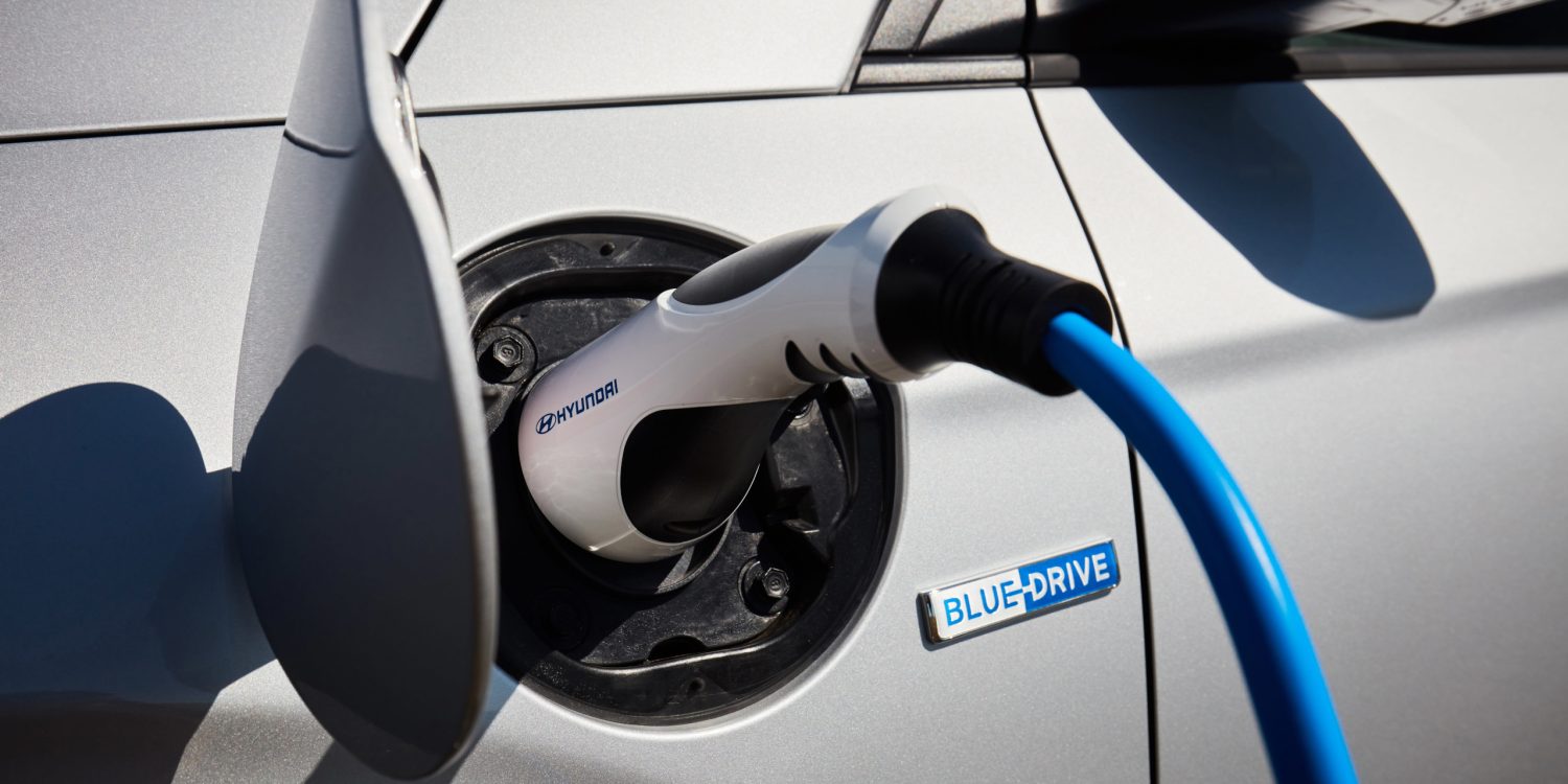 2020 Hyundai Ioniq Plug-In Hybrid Model