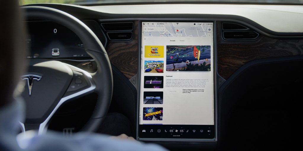 Tesla model S infotainment screen