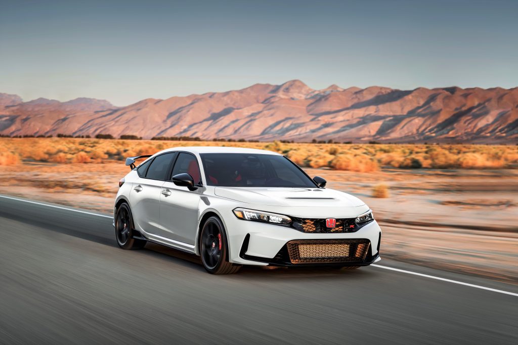 インフィニティ 2026 U.S Compact Car Sales Figures By Model (With Rankings) | GCBC